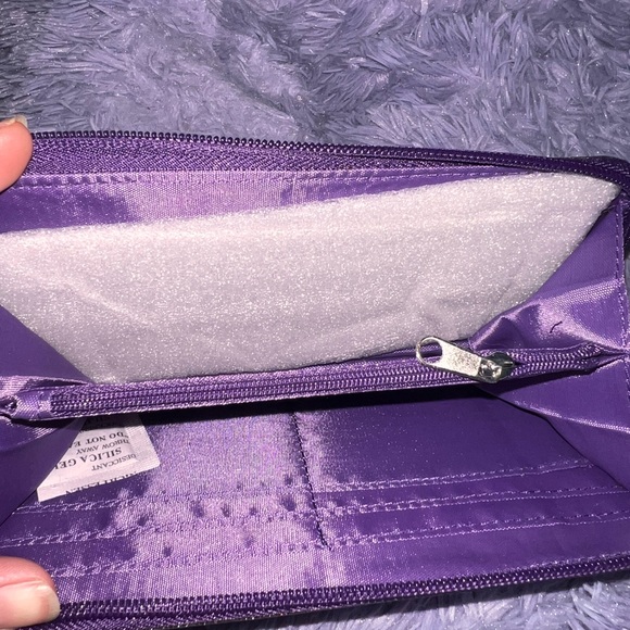 Wallet - Picture 2 of 2